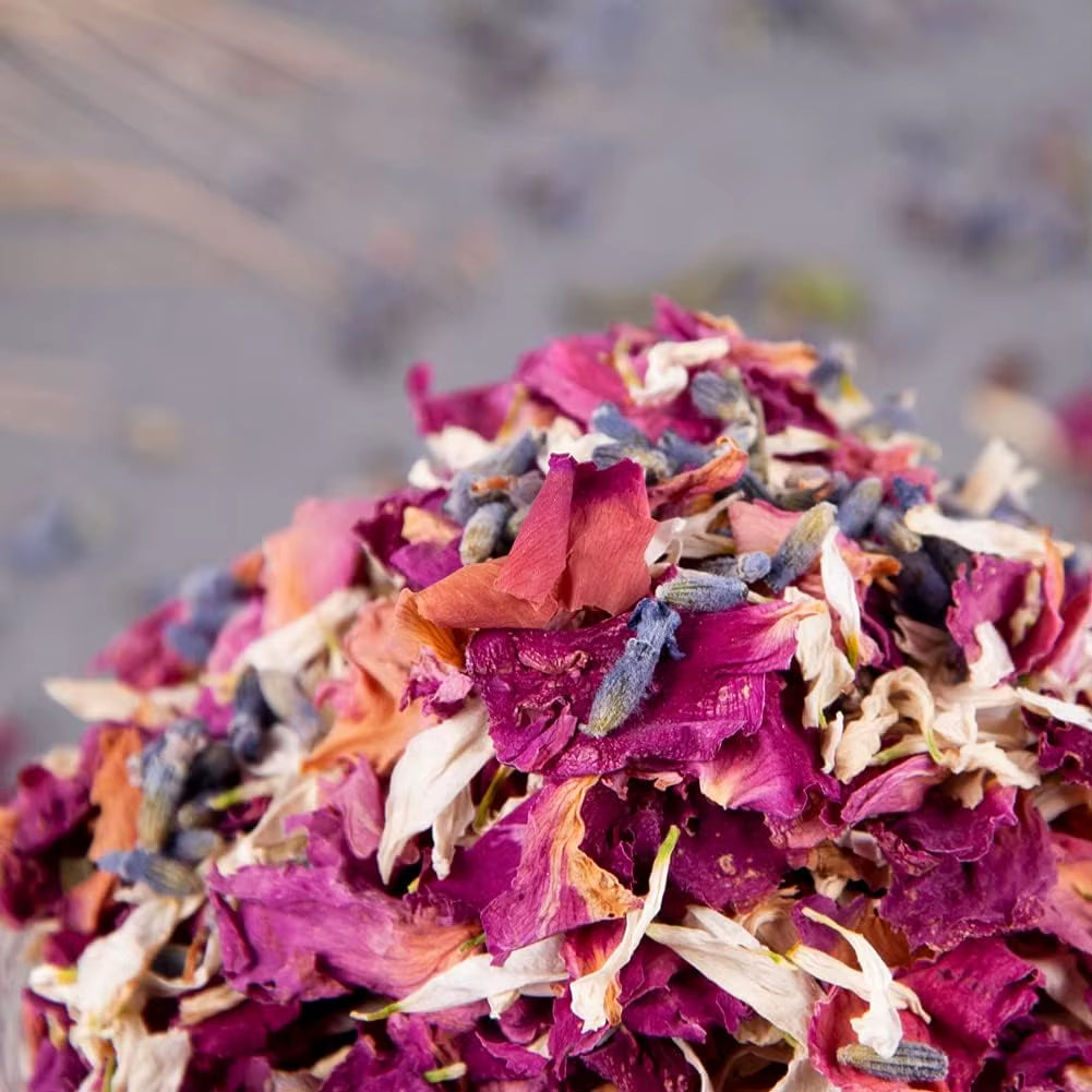 Confeti natural de pétalos secos de rosa para bodas y celebraciones