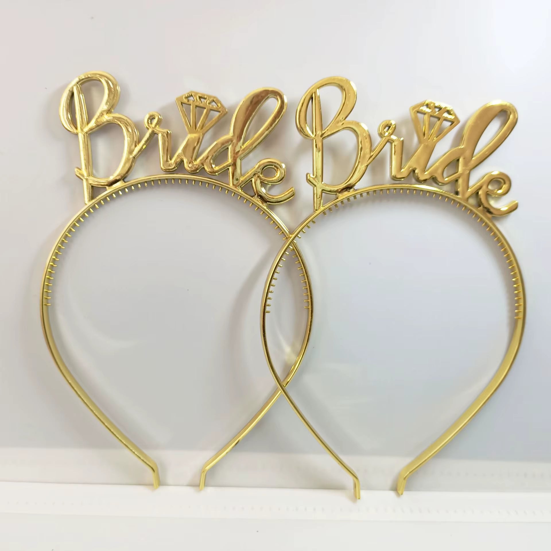 Tiara de novia de plástico – corona divertida para despedida de soltera y boda