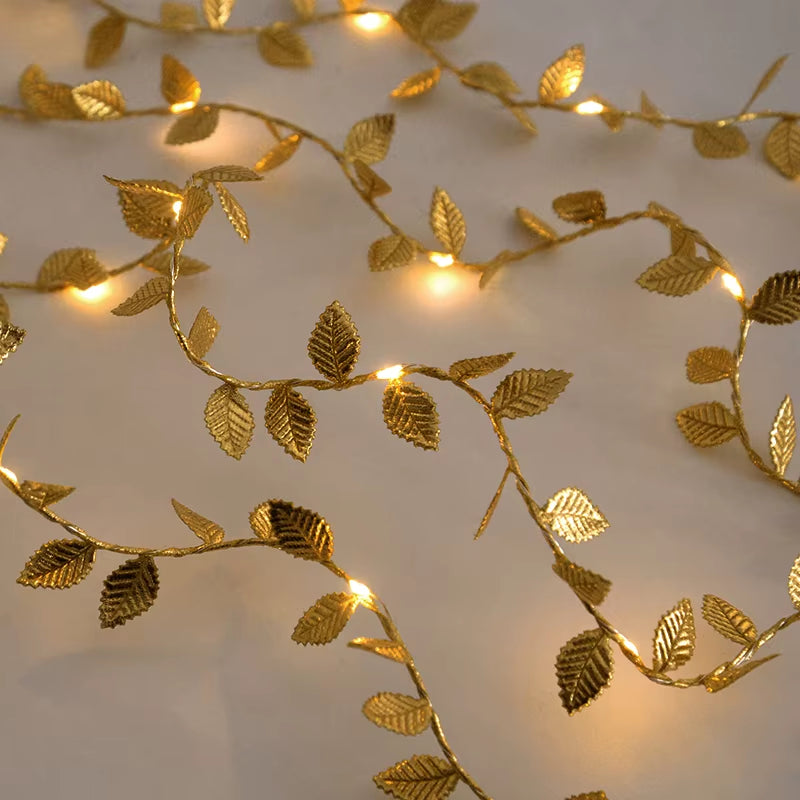  Guirnalda de Luces Doradas con Hojas Artificiales para Bodas y Fiestas
