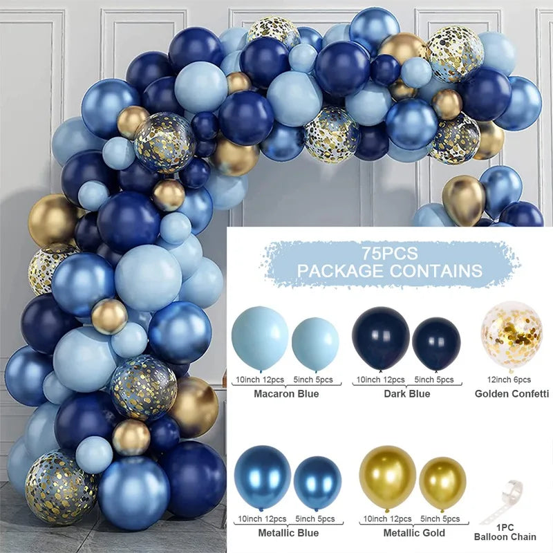 Guirnalda de globos azules y dorados con confeti para fiestas