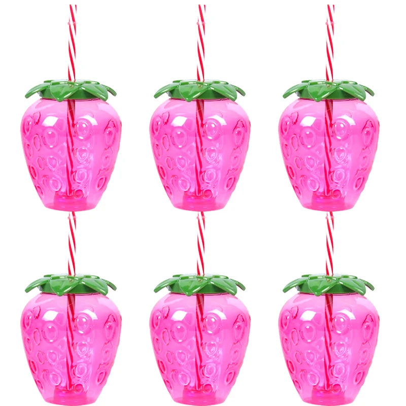Vasos tropicales con forma de piña, coco y fresa para fiestas veraniegas