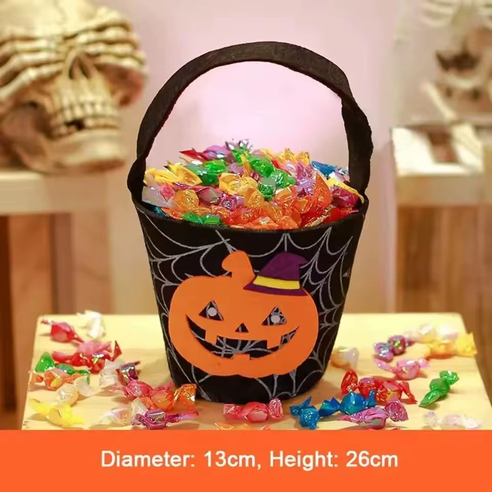 Cesta infantil para recolectar caramelos en fiestas de Halloween